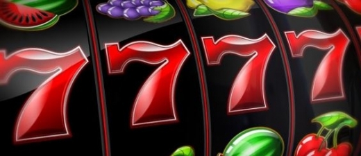 Kde hrat poker o penize
